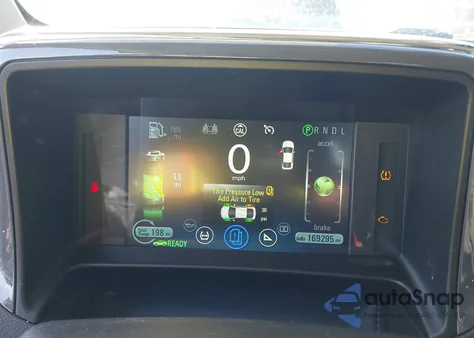 2014 Chevrolet Volt z USA, uszkodzony, nr VIN 1G1RE6E40EU156751